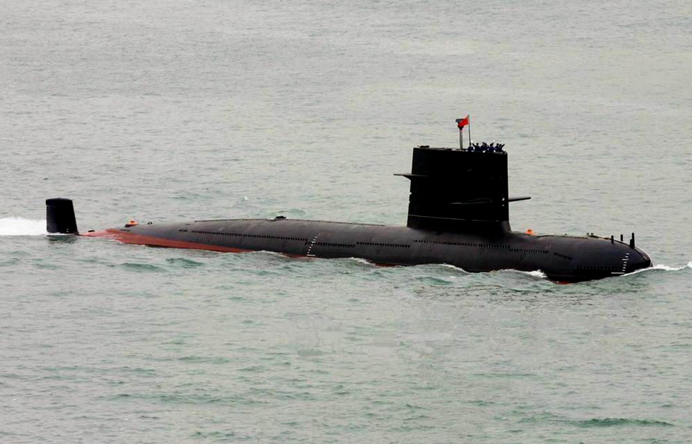 为中国军工点赞:039系列潜艇外形变化大