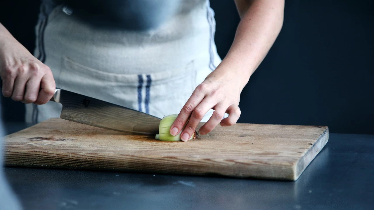 Homemade Limoncello: A Simple, Refreshing Recipe That's Right at Your Fingertips